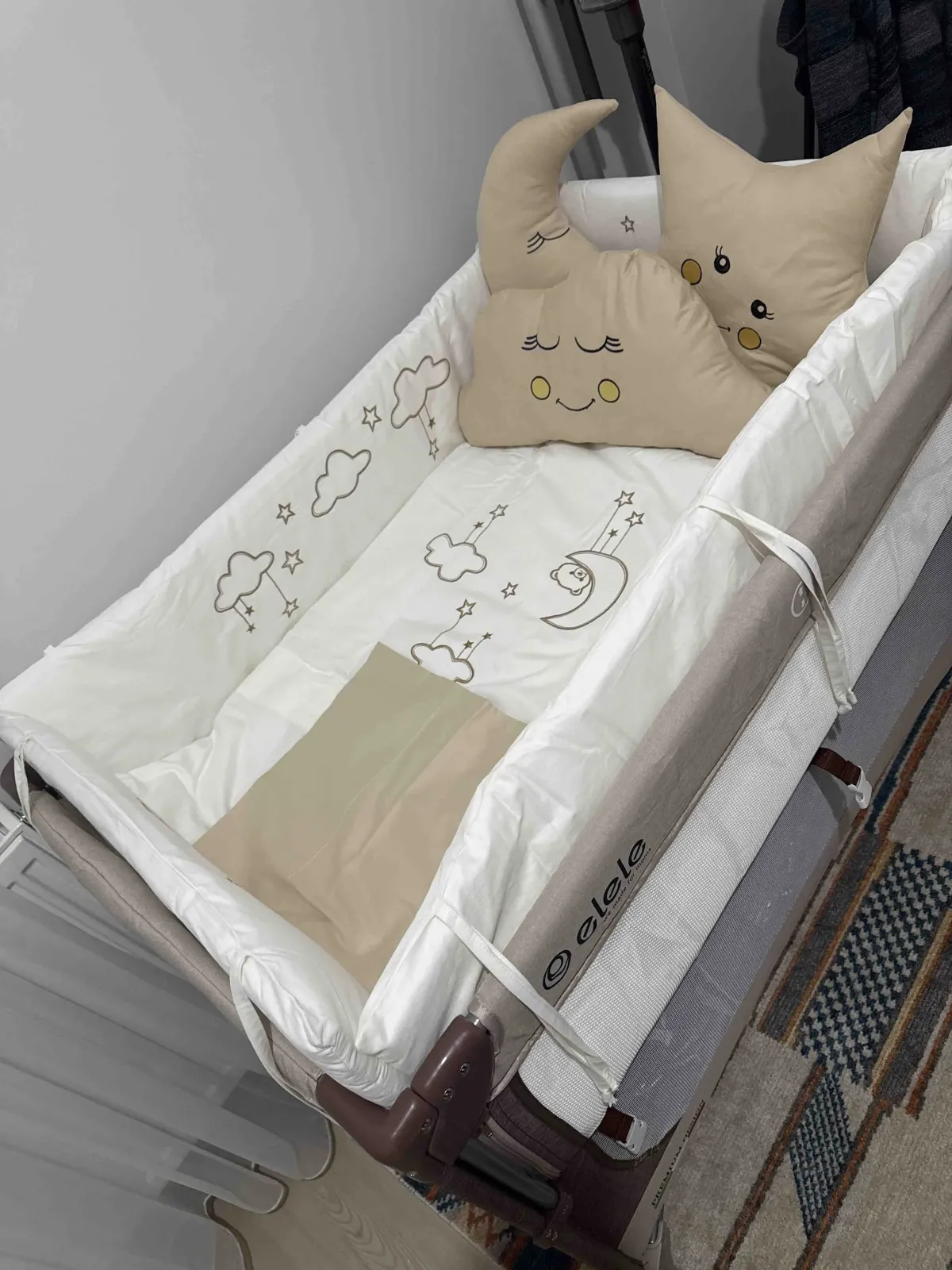 N**** E**** fotoğrafı