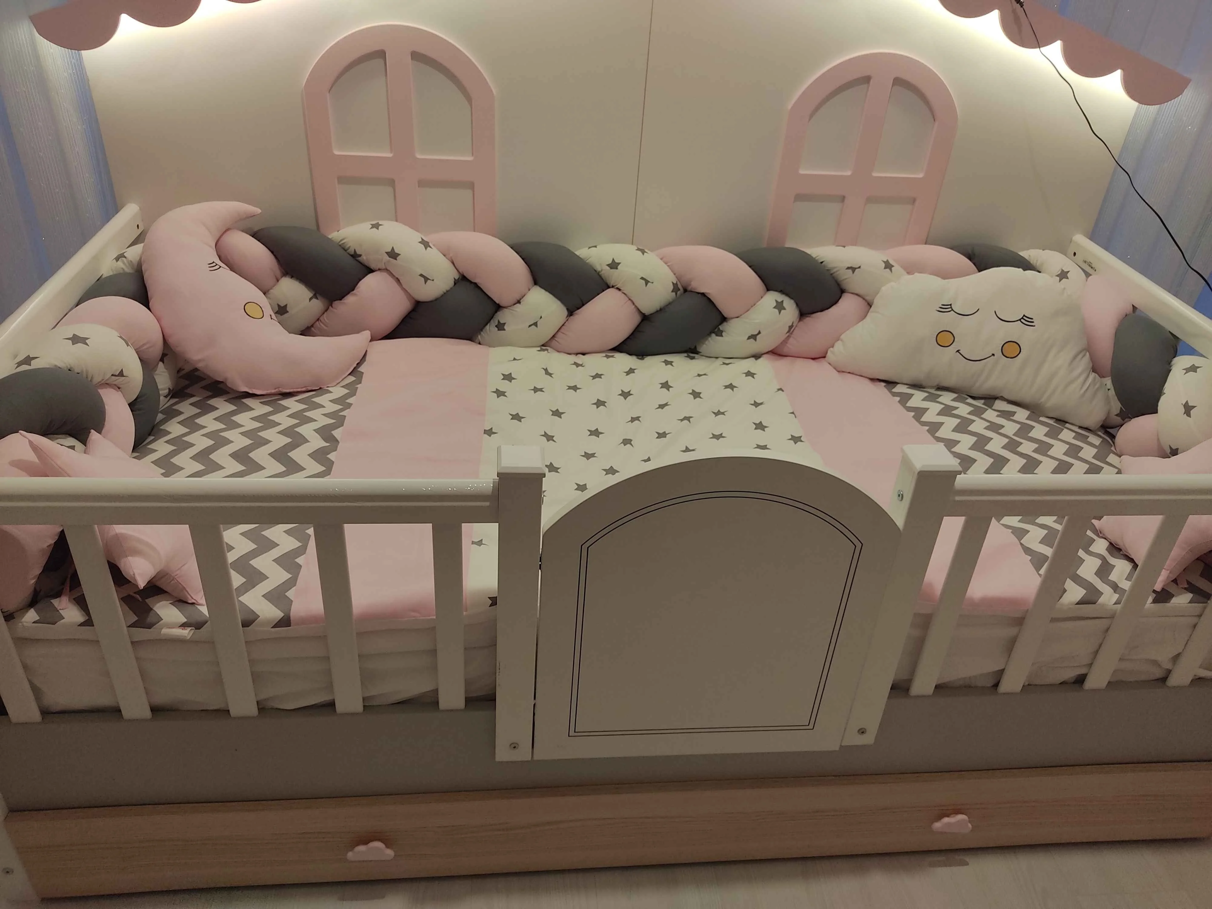 S**** J**** fotoğrafı