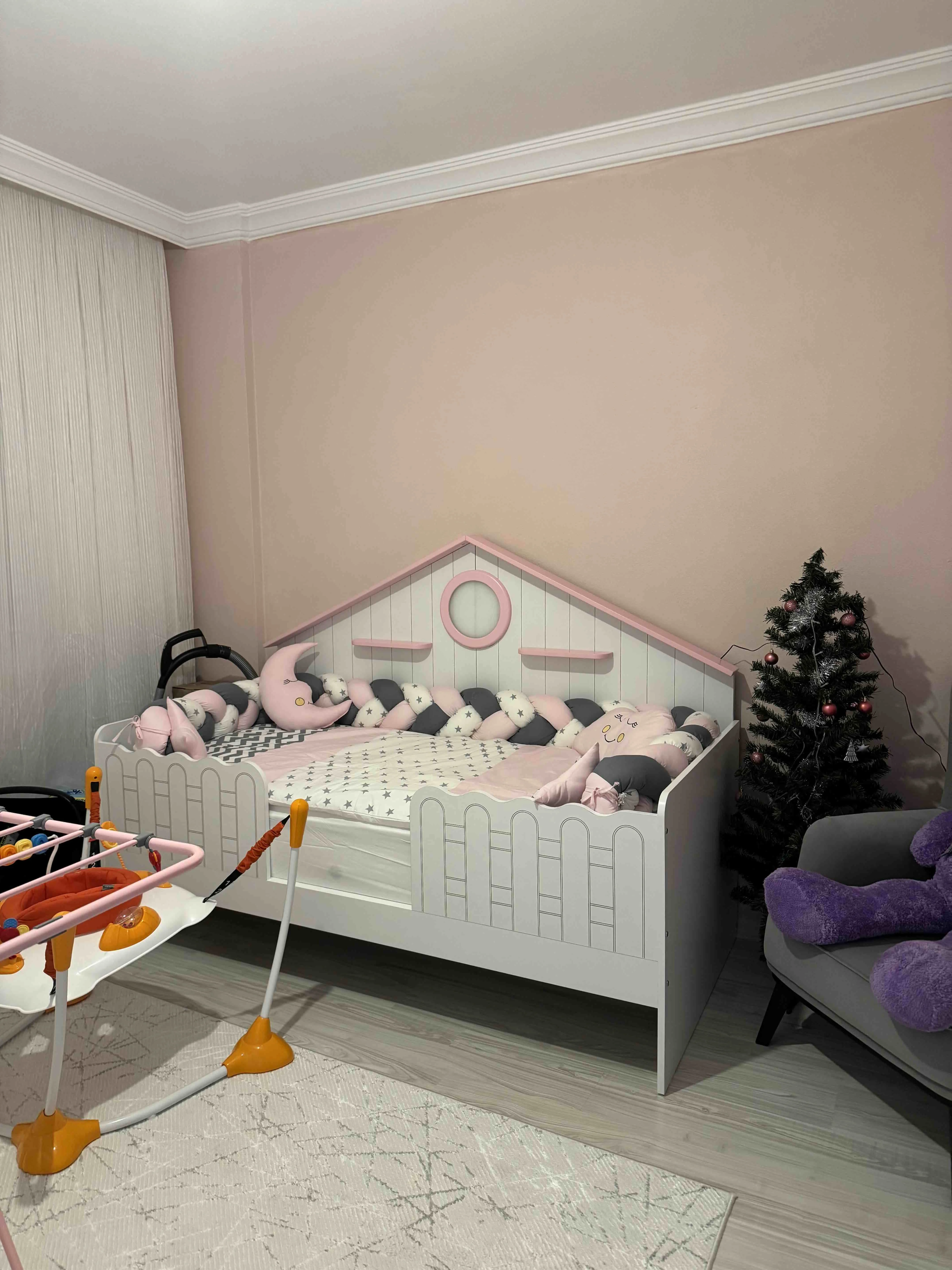 S**** E**** fotoğrafı